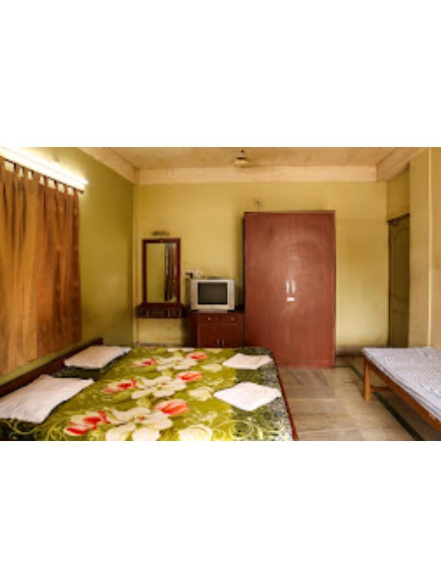 Roxy Inn,Cuttack Εξωτερικό φωτογραφία